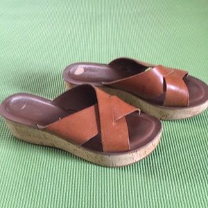 Platform slides, cork